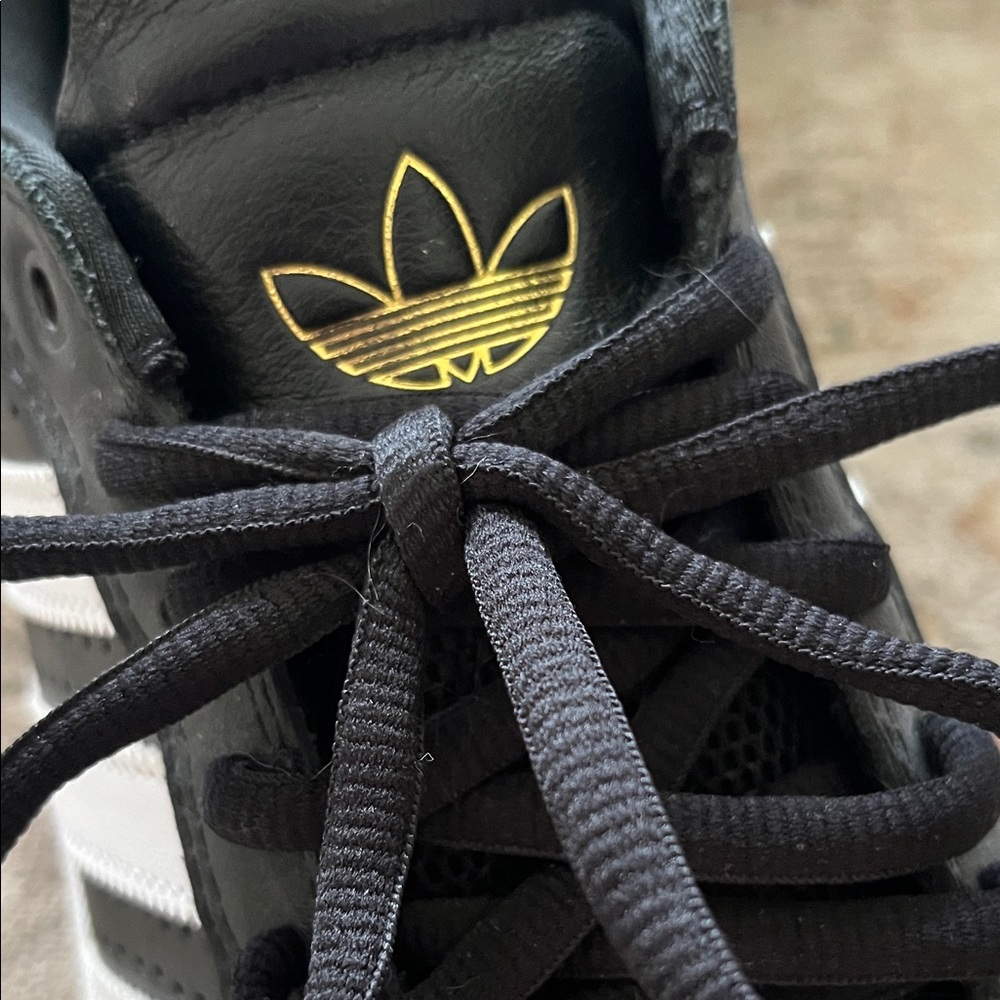 Adidas Men's Black and White Tyshawn Sneakers - Picture 7 of 8